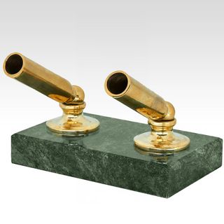 Подставка под ручки (на камне)