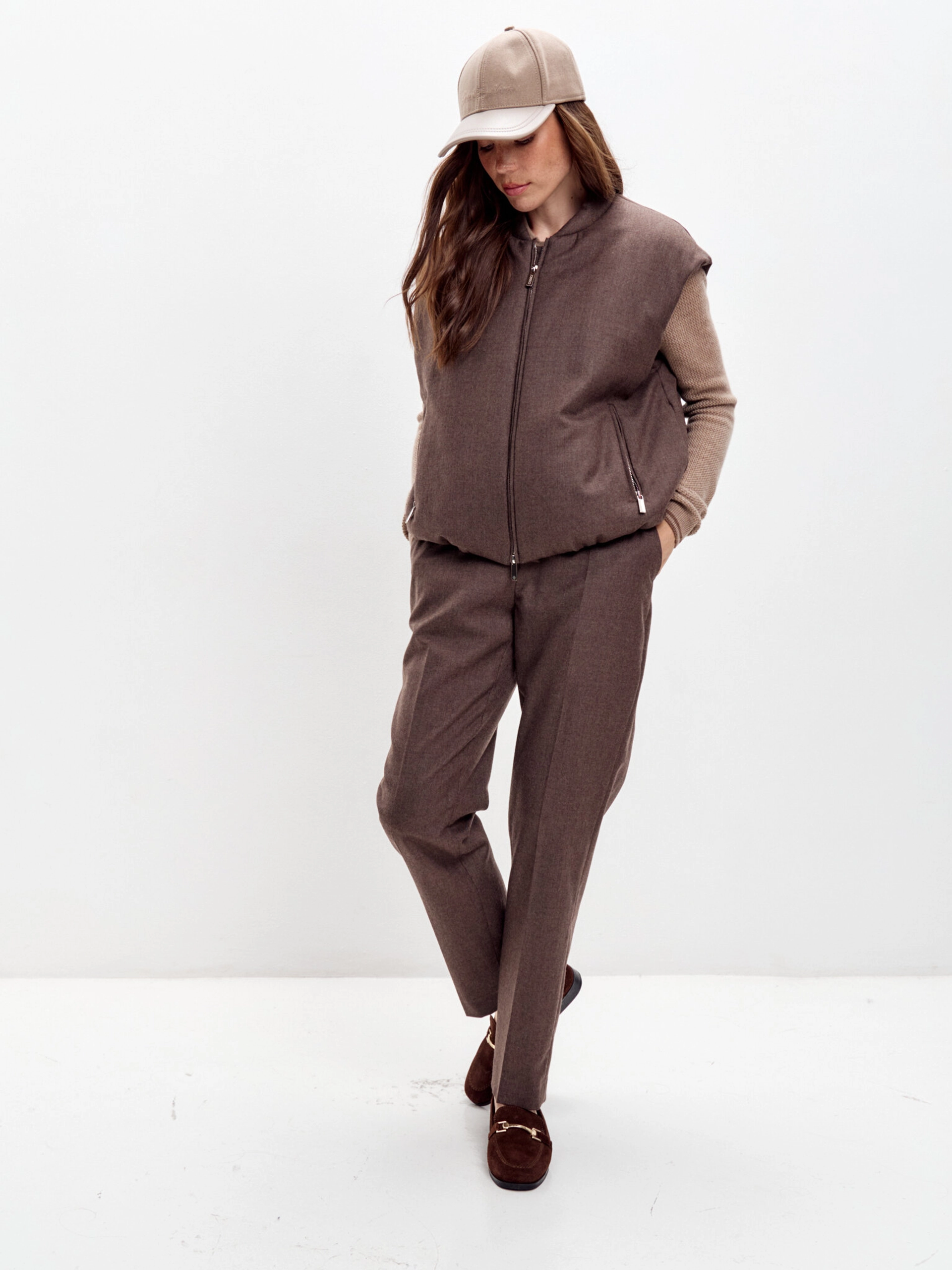 Жилет на молнии из шерсти