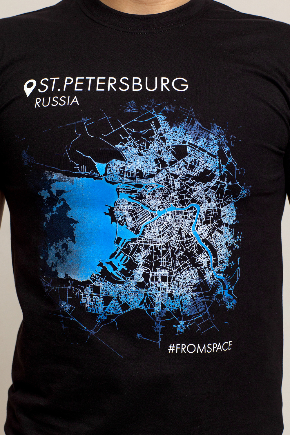 Футболка "Saint-Petersburg #FROMSPACE"