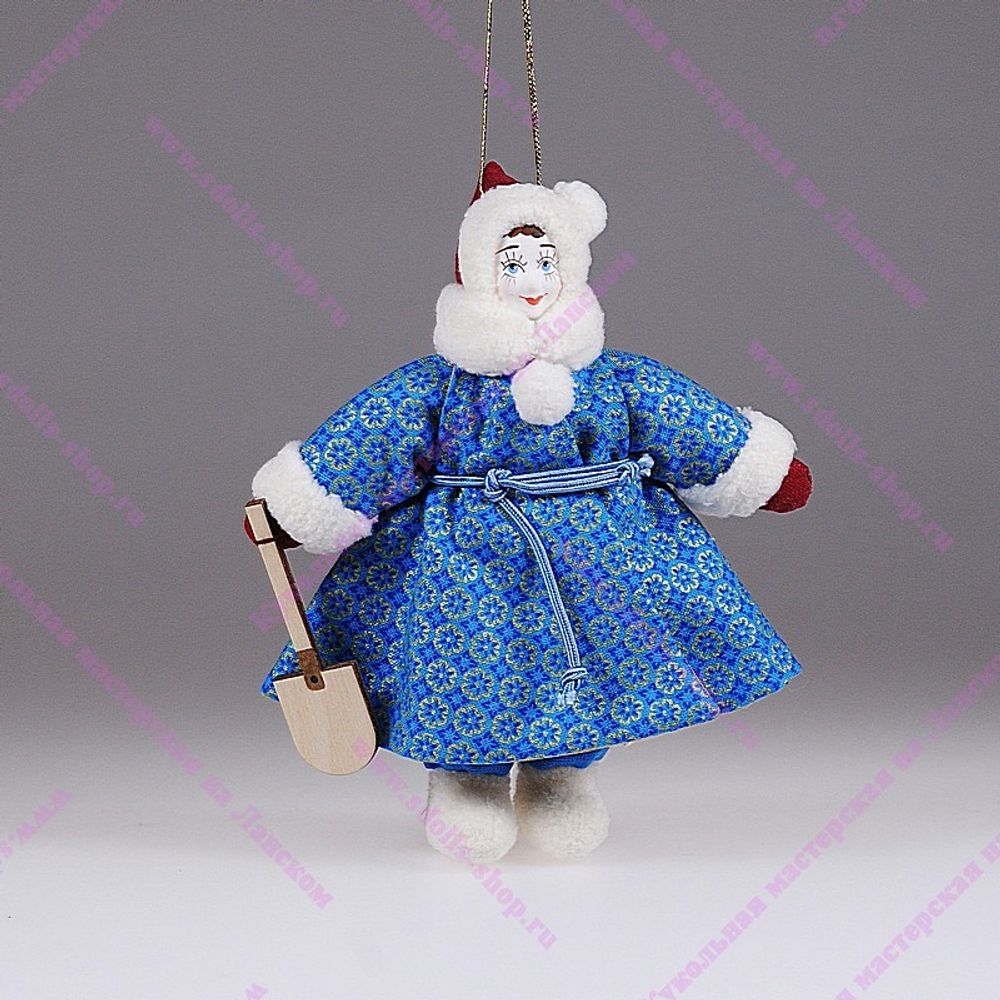 Ёлочная кукла Девочка с лопаткой