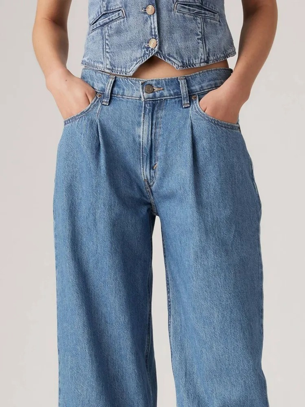 LEVI'S / Джинсы женские