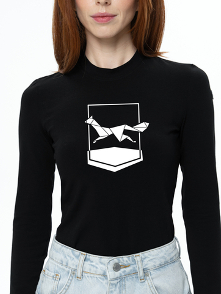 Лонгслив женский «Монохромная классика»