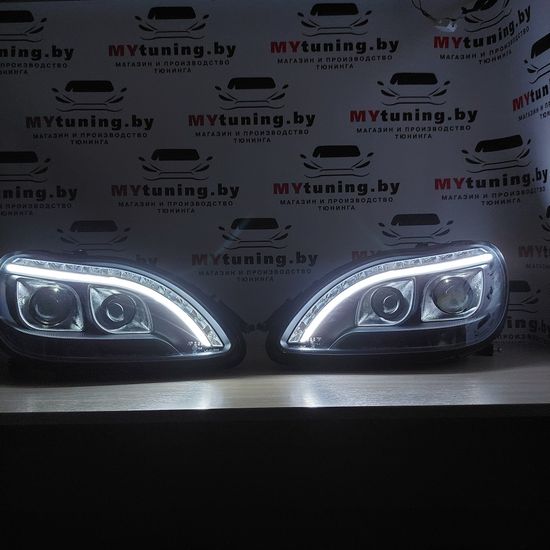 Передние фары daylight black для Mercedes S W220
