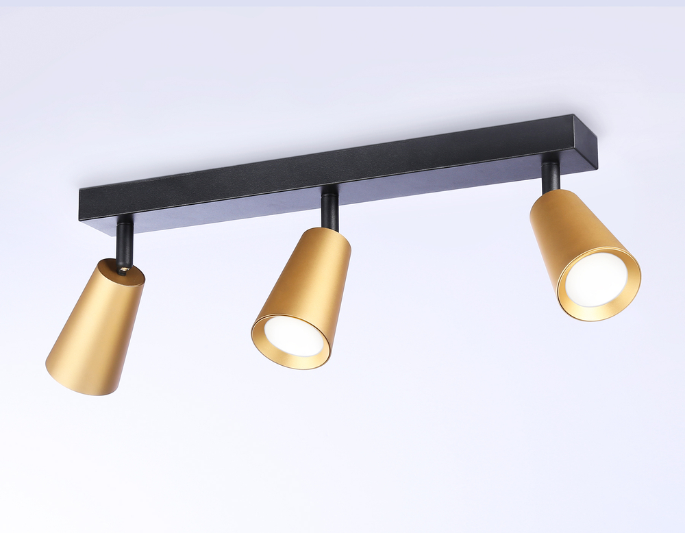 Светильник накладной TA13151/3 BK/GD черный/золото GU10/3 max 12W 445*60*130
