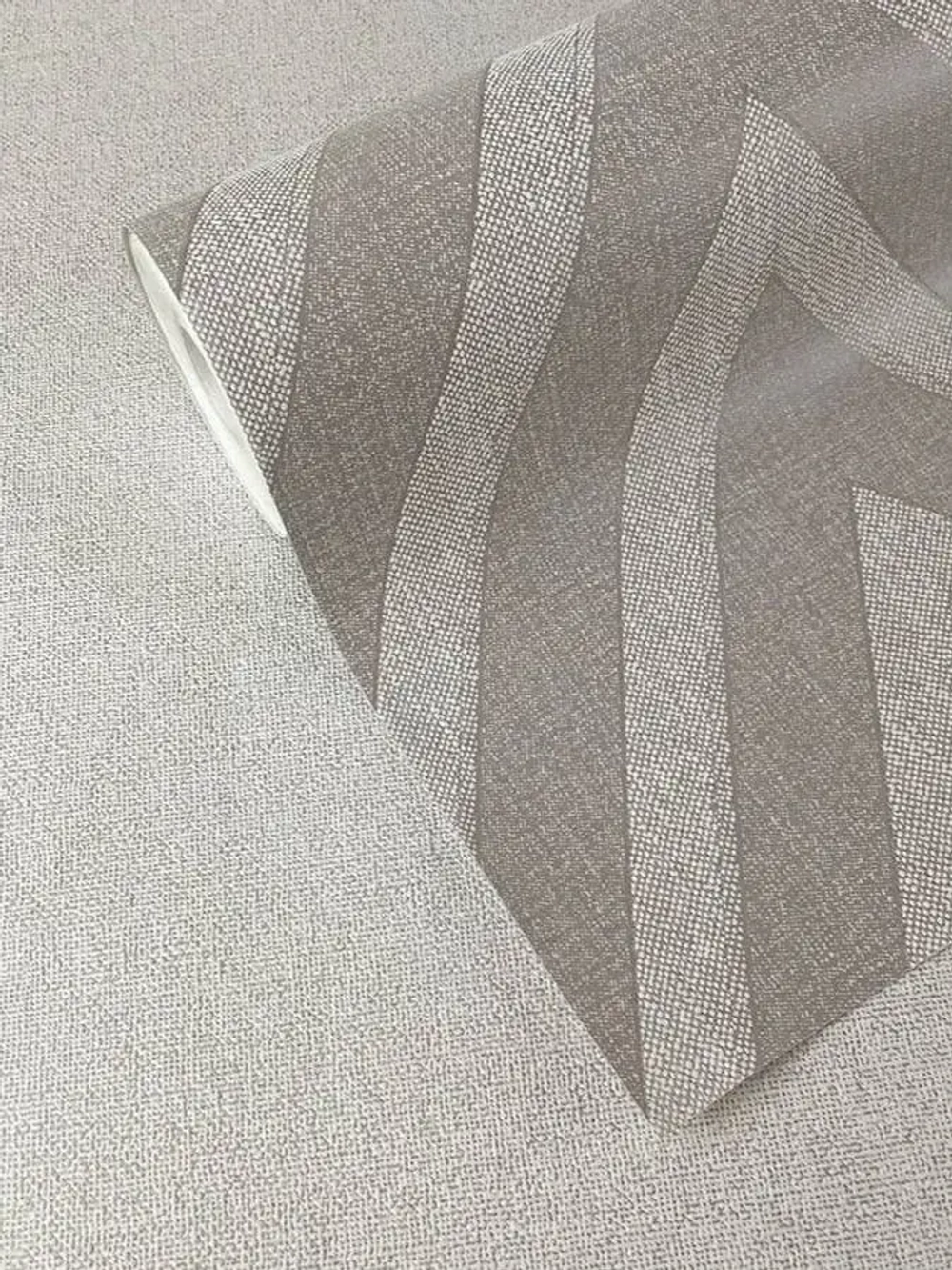 Обои Метро, геометрия бежево-сиреневая (арт. 1773-63)