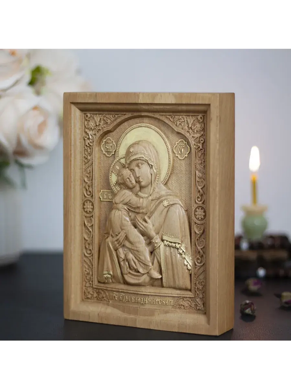 Владимирская икона Божией Матери деревянная резная, бук