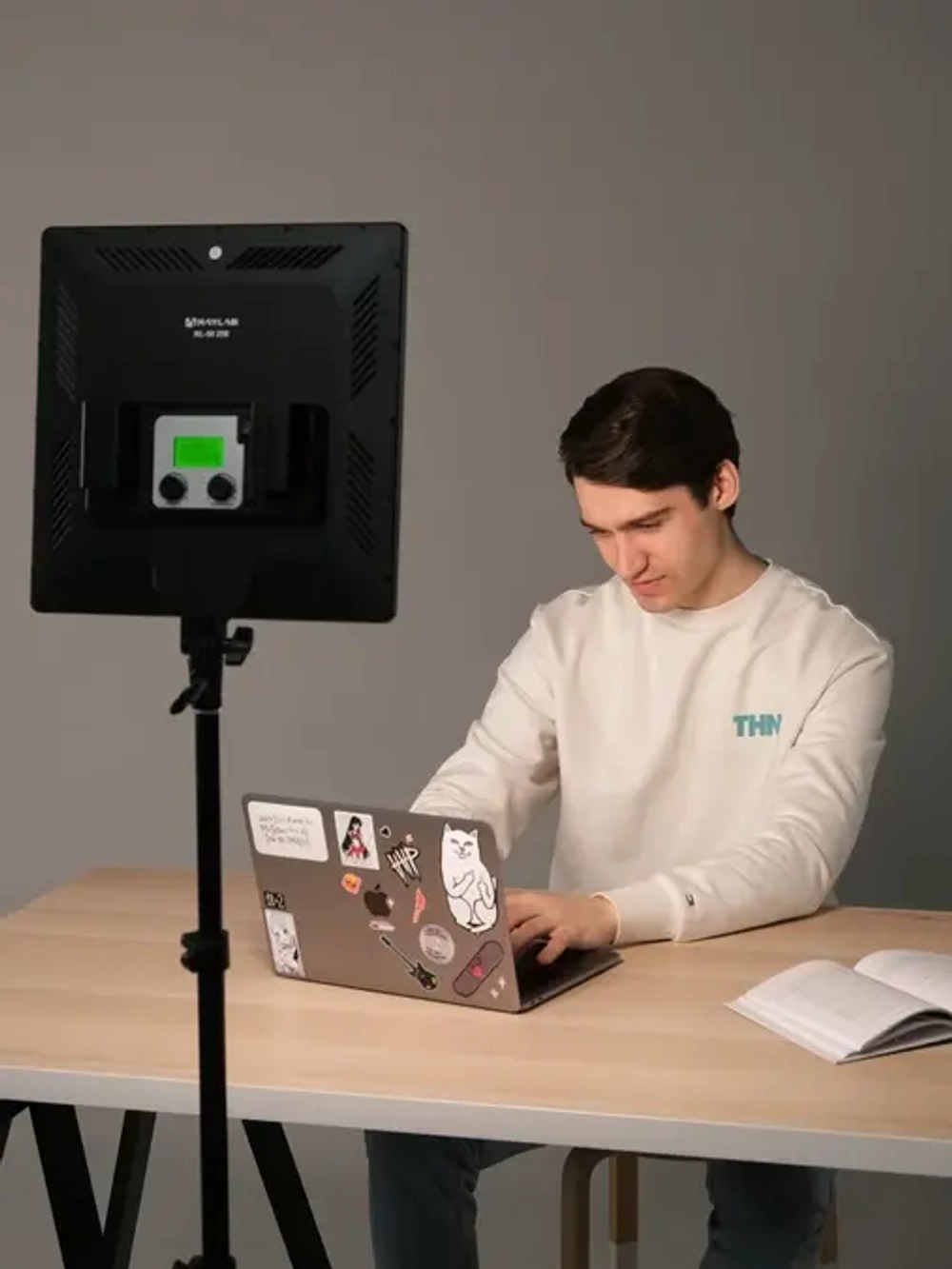 Комплект постоянного света Raylab RL-50 Kit 3200-6500К светодиодный