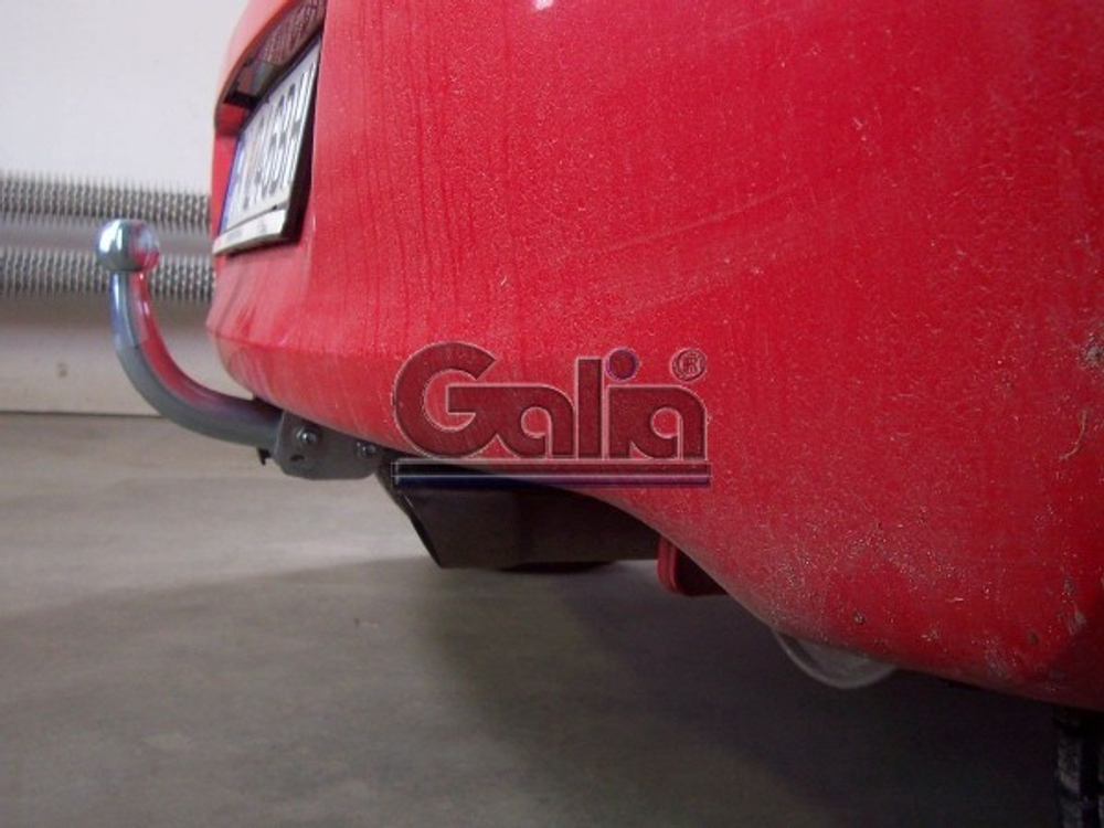 Фаркоп оцинкованный Galia T057A для Toyota Yaris 2005-2014(паспорт и сертификат в комплекте)(без электрики)