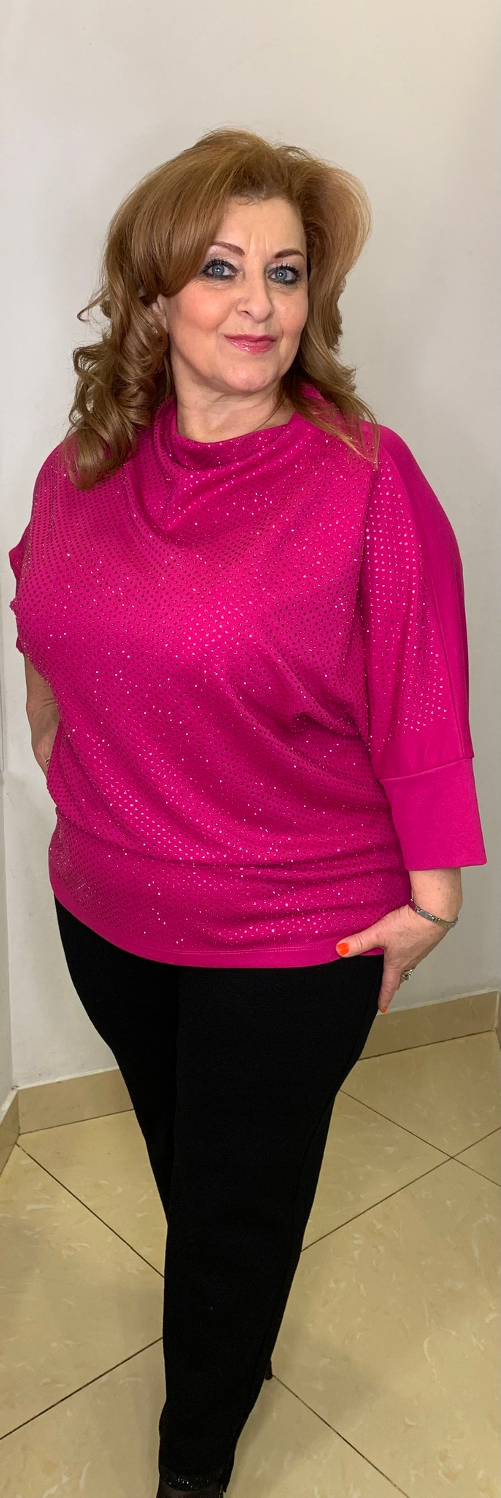 Стразовый блузон в цвете фуксия