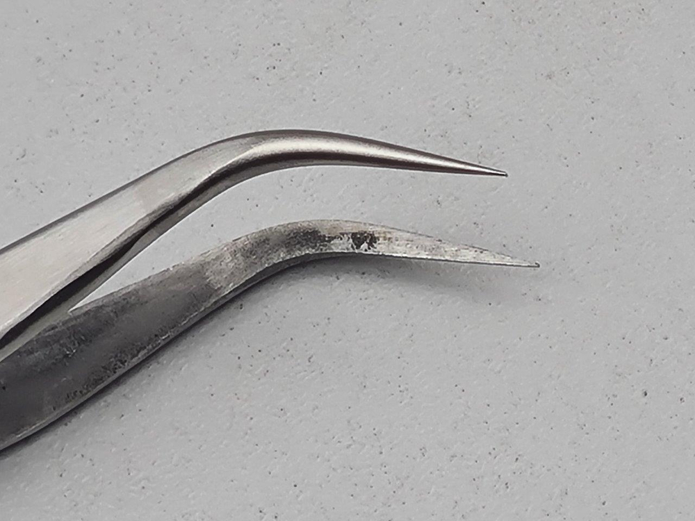 Пинцет стальной HL-15