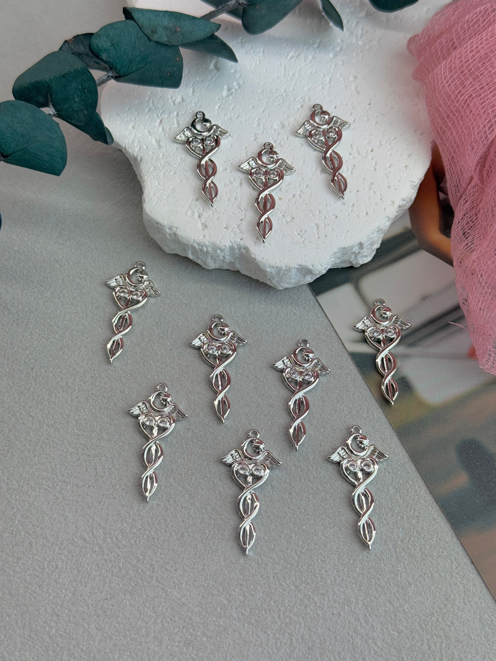 Подвеска "Скипетр Сейлор Мун" с фианитами 31*15 мм, родий