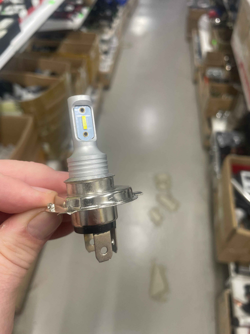 H4 лампа светодиодная 1 шт