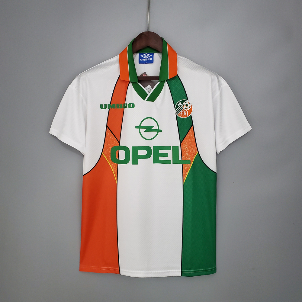Ретро футбольная форма сборной Ирландии