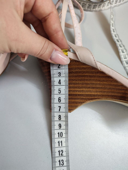 Босоножки TAMARIS с цветам 39 размер