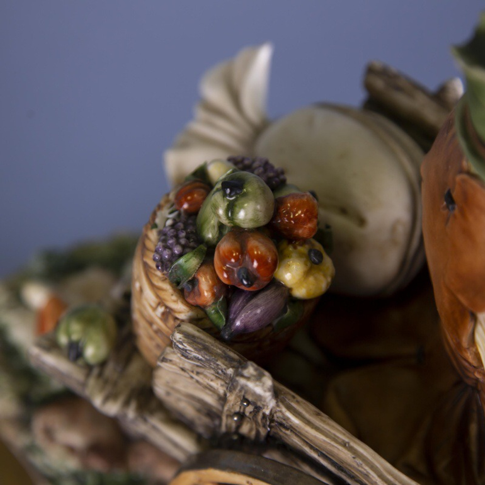 Фарфоровая мануфактура «Собранный урожай»