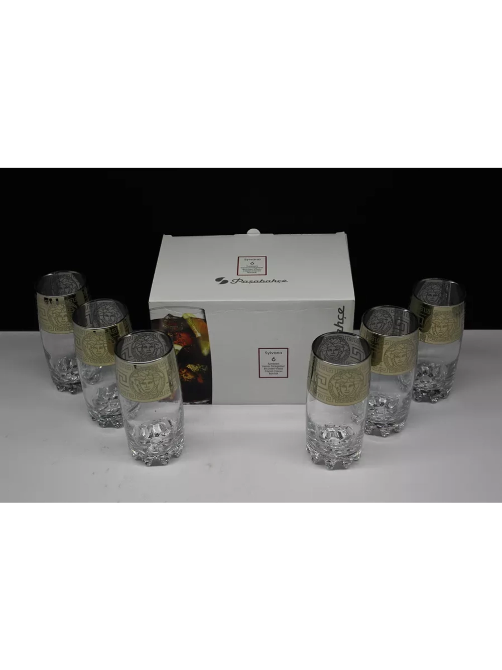 Набор стаканов