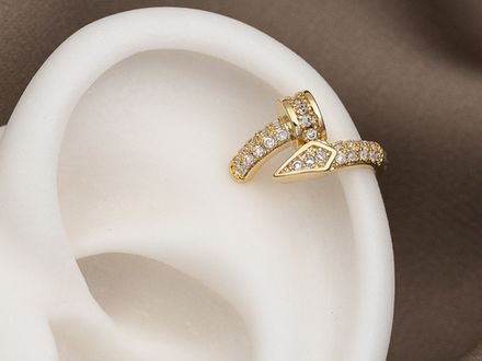 Кафф "Гвоздь" со стразами