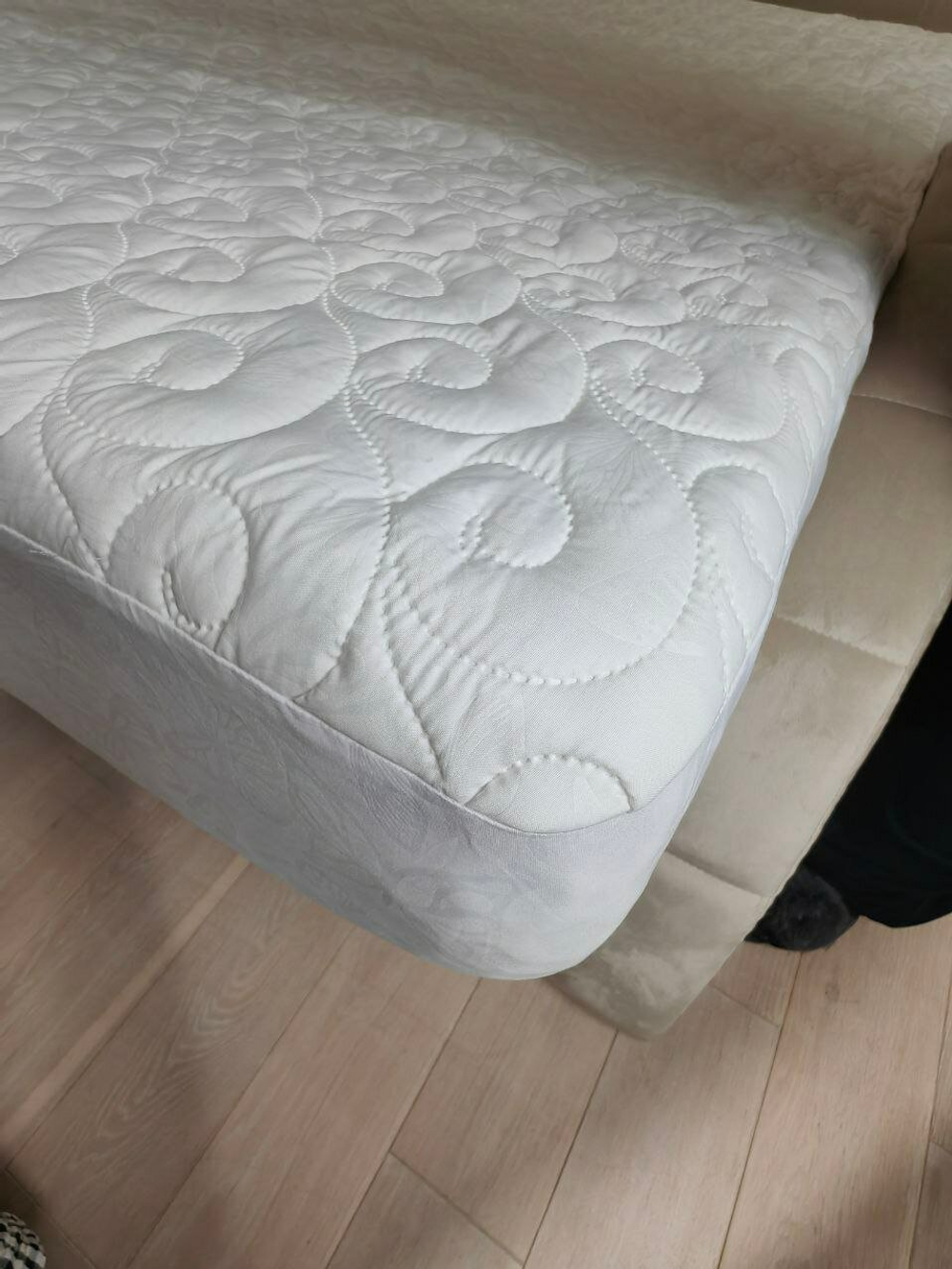 Наматрасник INVA защитный стеганный с бортиком 90 х 200 см / белый