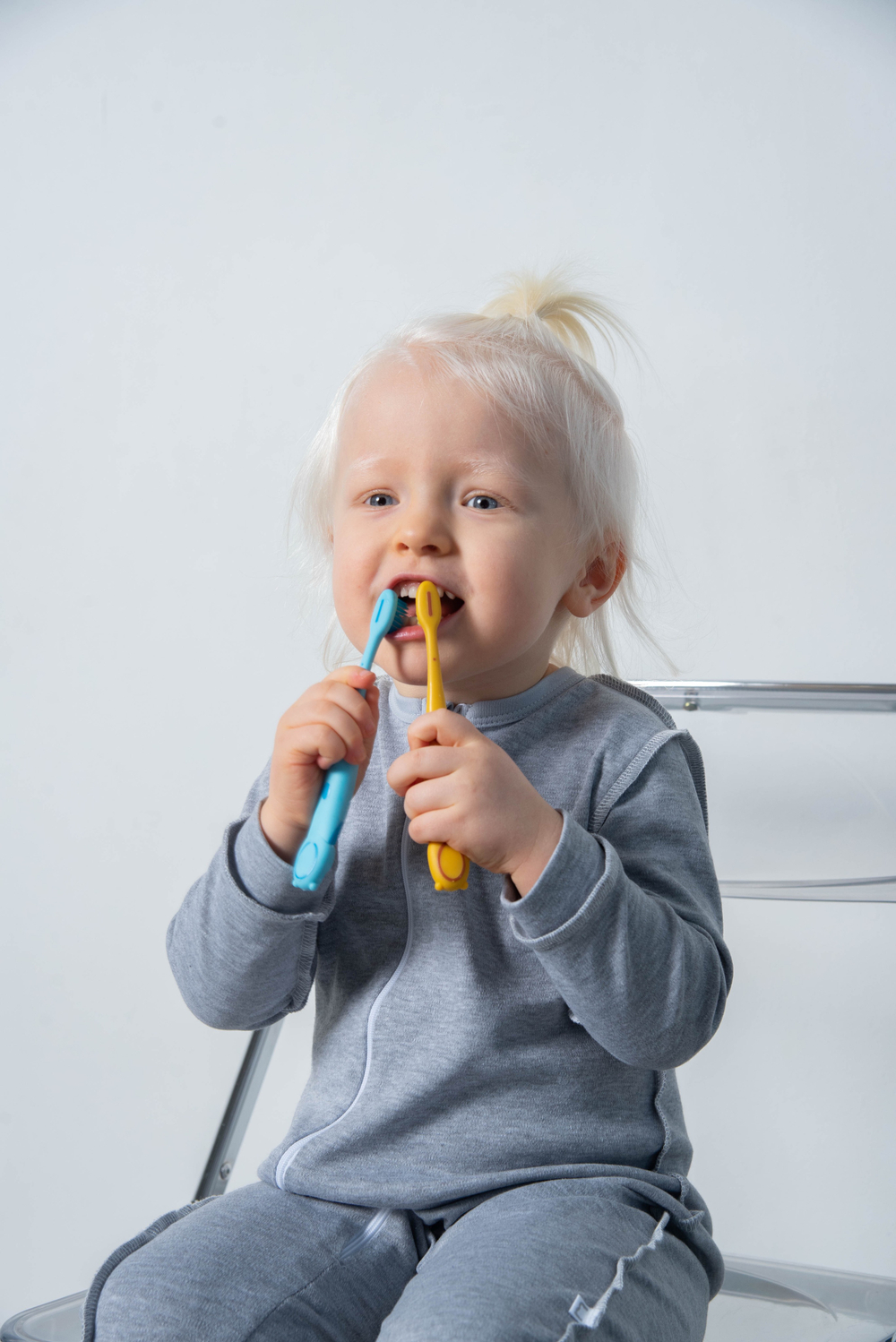 Набор детских зубных щеток Bears, 2 шт