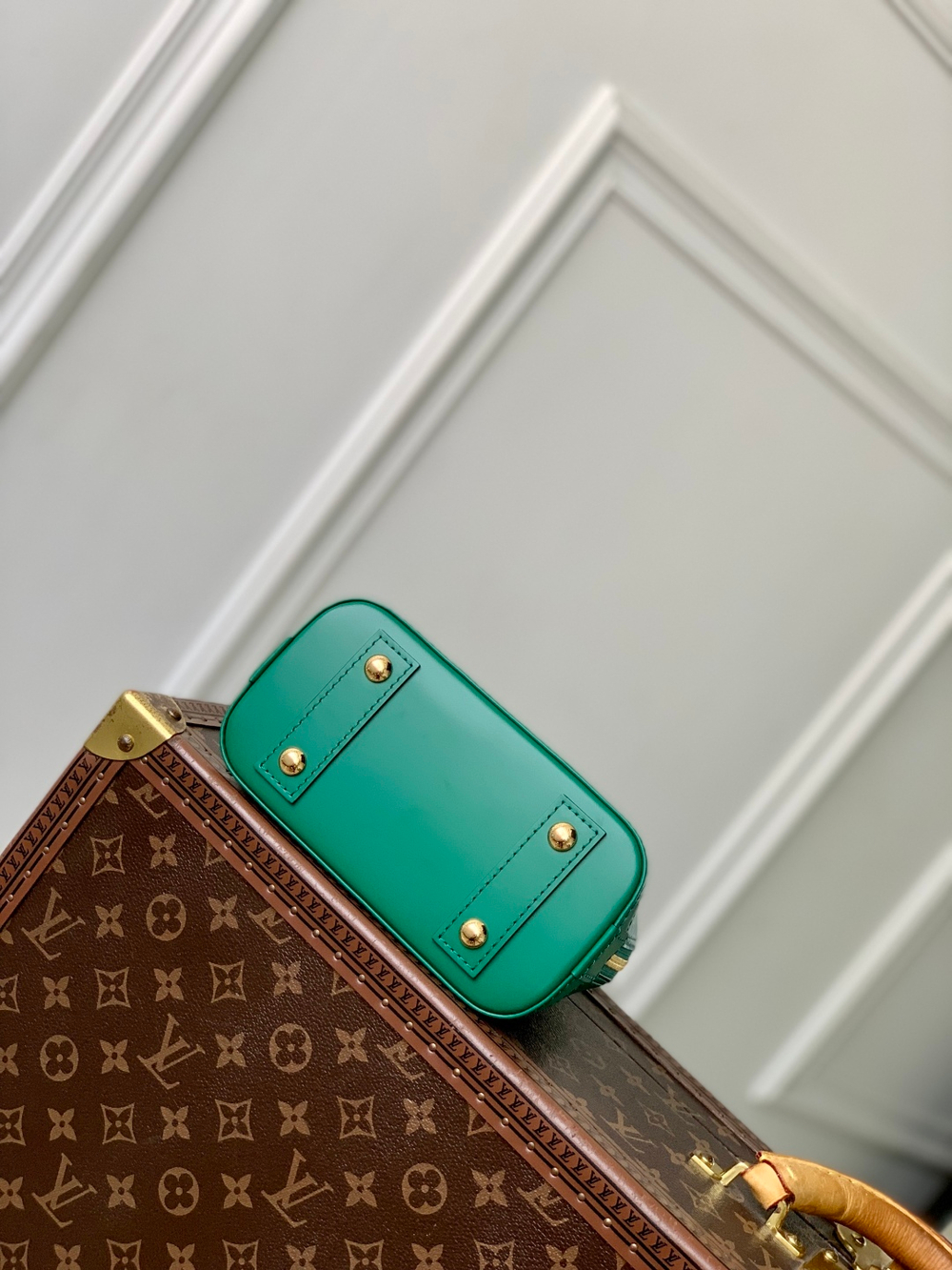 Louis Vuitton Nano Alma