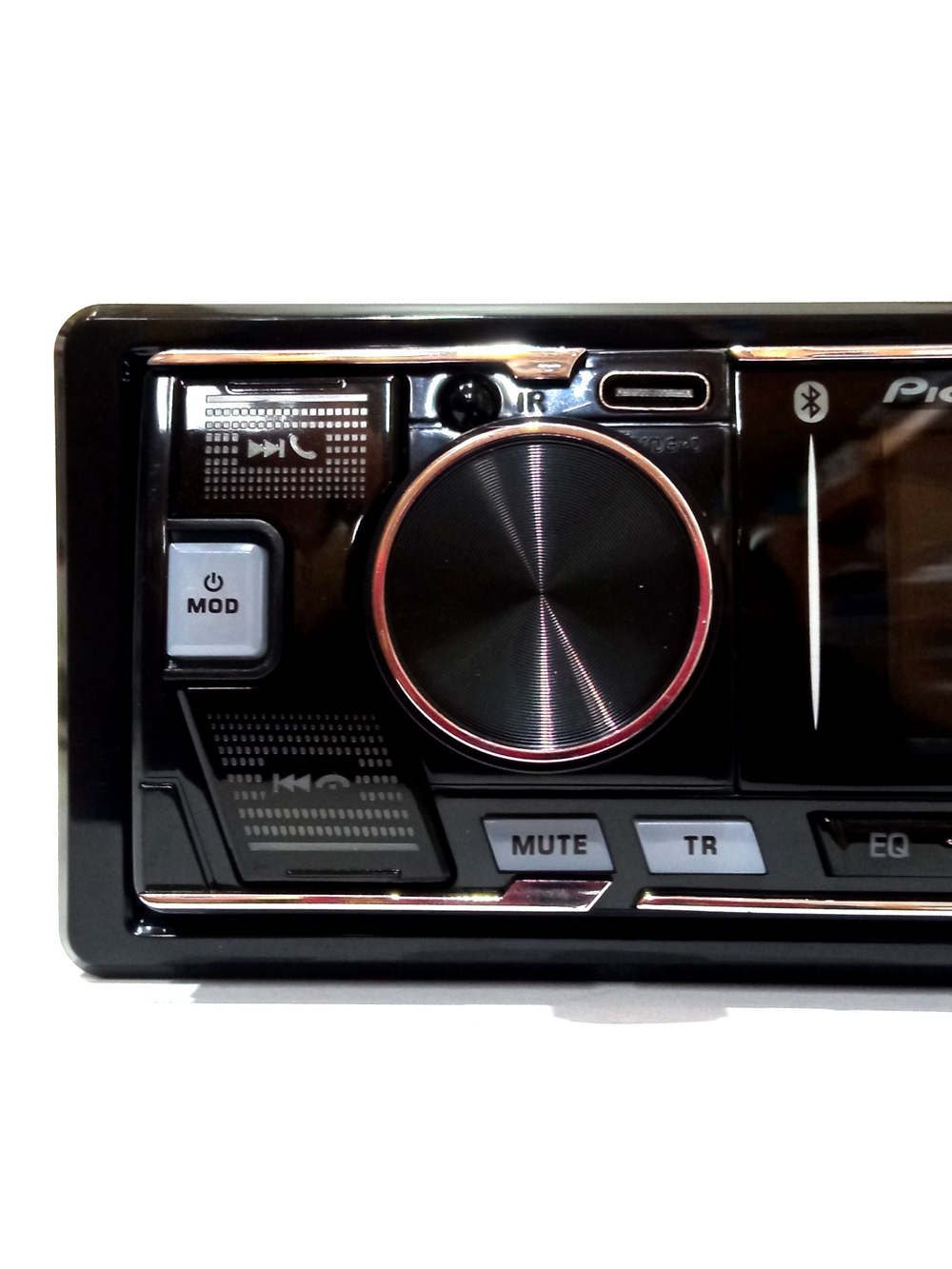 Автомагнитола FM/BT/USB/TFplayer (12-24V) DualScreen Pioneer.SP 7305