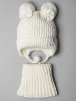 Шапка для девочки на осень