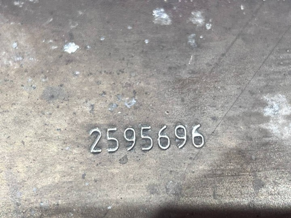 Кронштейн теплового экрана глушителя