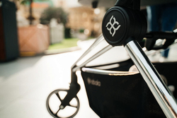 Прогулочная коляска Labala Raiz Lite Black