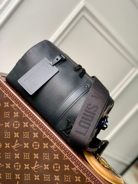Louis Vuitton City Keepall 27 cm
