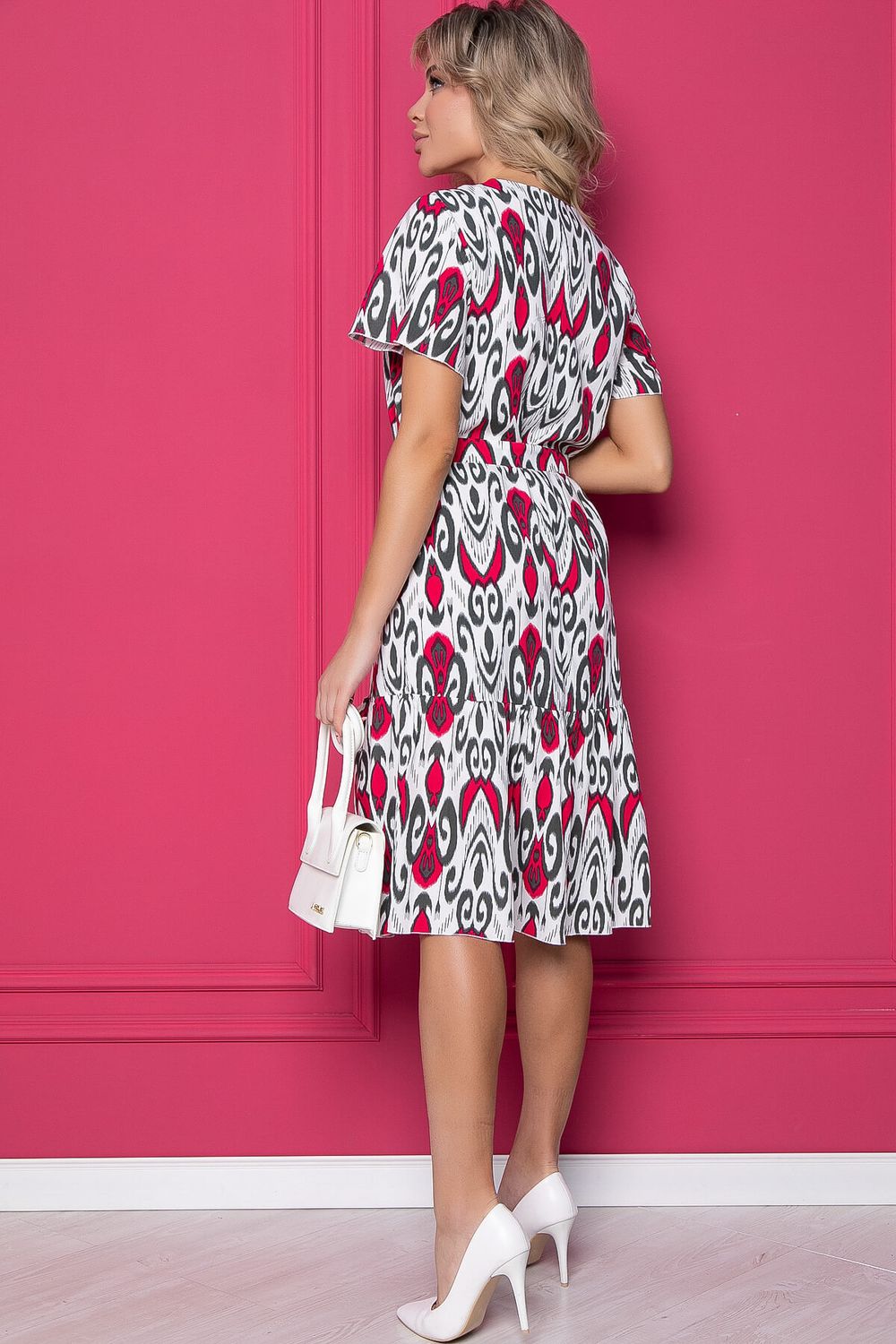 Платье "Малика" (бело-красное) П8832 LT Collection (Акция)