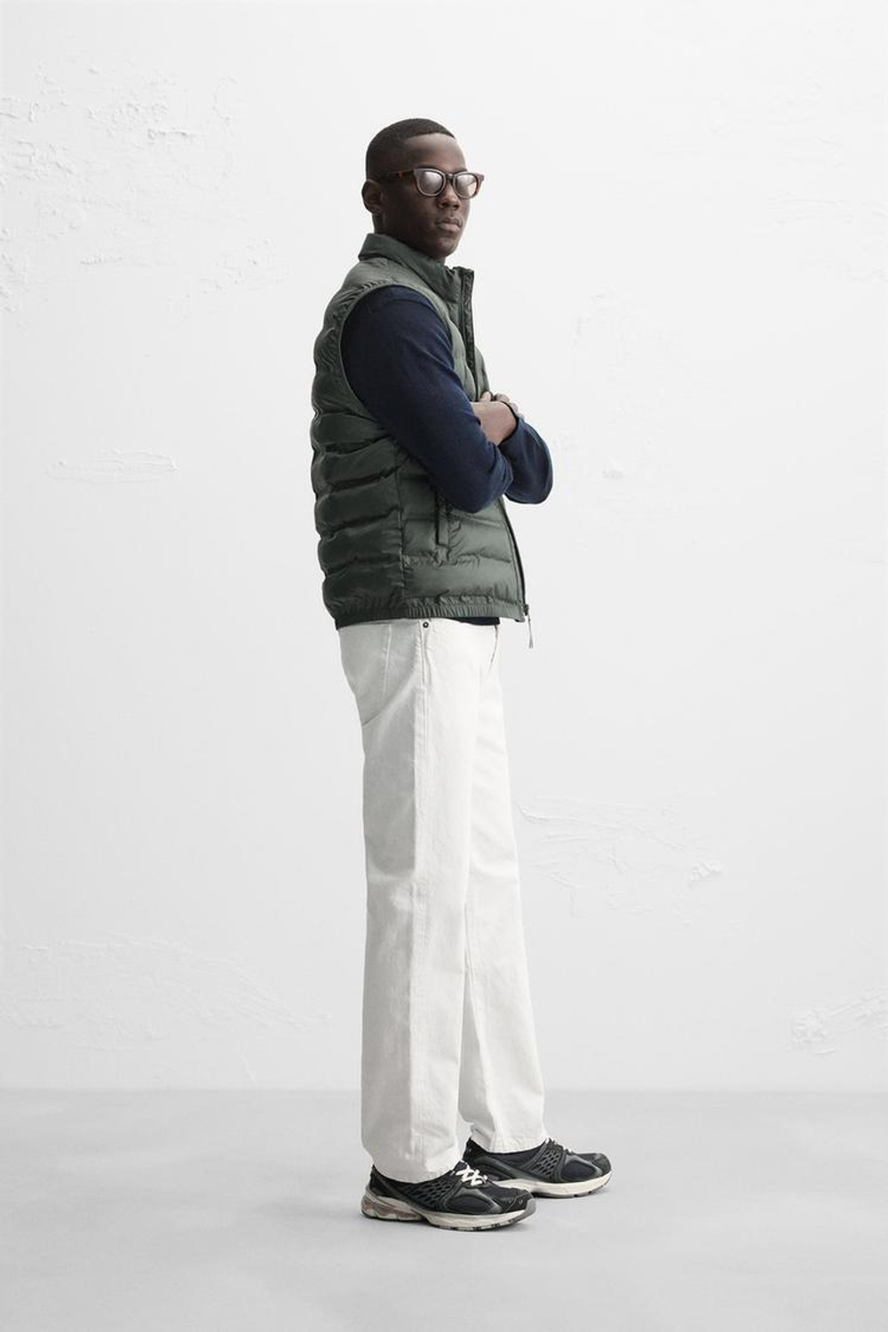 ZARA ЛЕГКИЙ СТЕГАНЫЙ ЖИЛЕТ С ВОДООТТАЛКИВАЮЩИМ ЭФФЕКТОМ, ЗЕЛЕНЫЙ