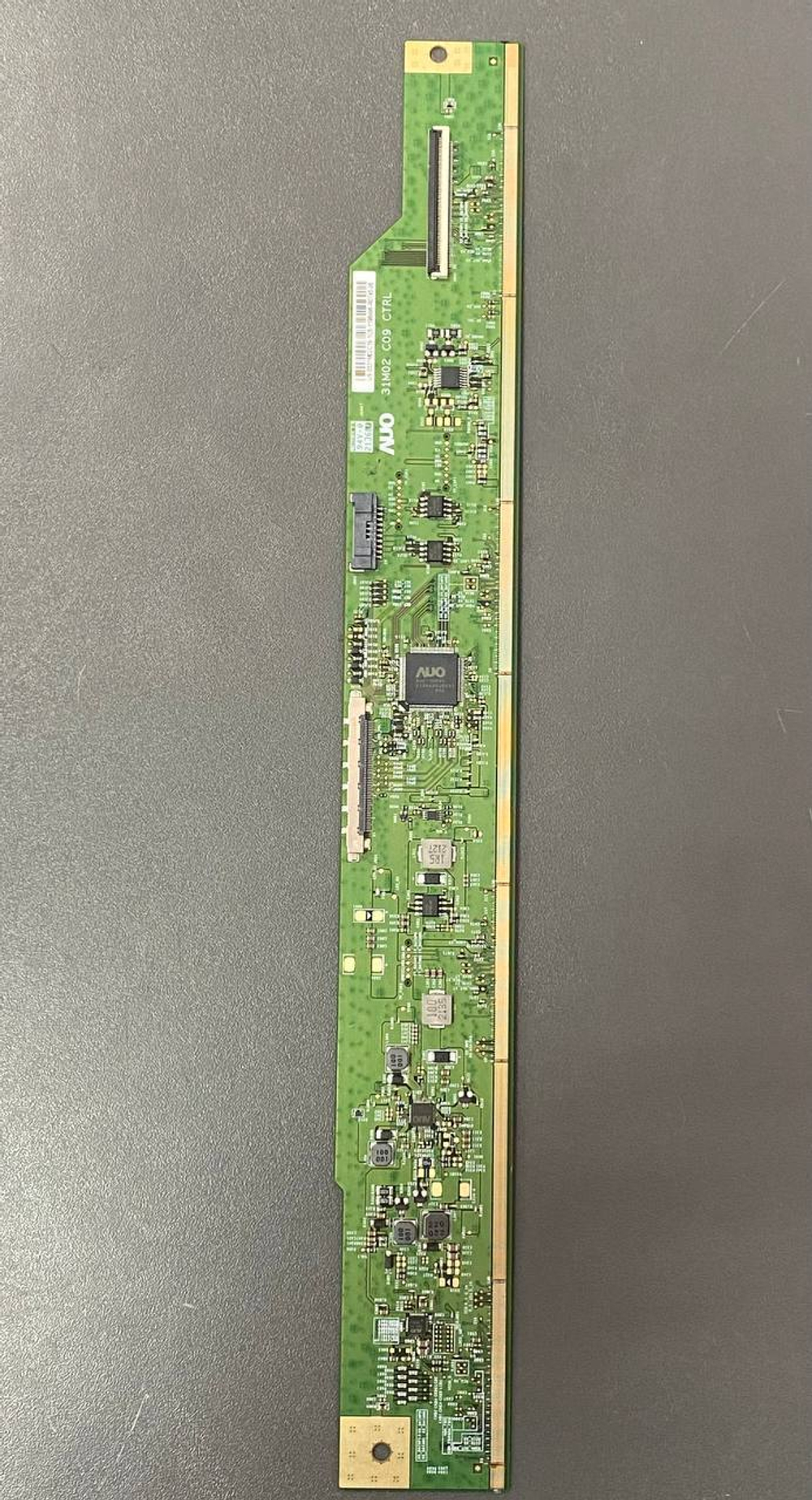 Планки матрицы от монитора GIGABYTE