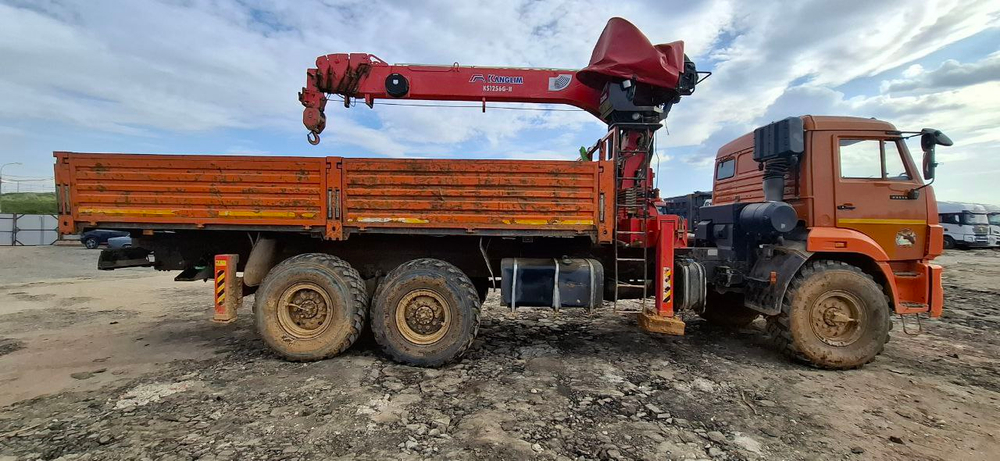 Агропромсервис 4382* на шасси КамАЗ 43118 6x6 Бортовой с КМУ 438240-02 (Дизельный, 11,8 л, 300 л.с.,