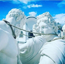 Первый список галереи