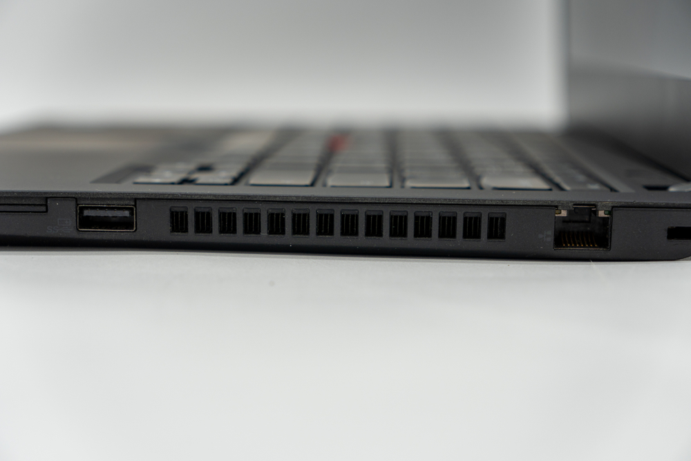 Ноутбук Lenovo ThinkPad T490 ( i5-8365U )