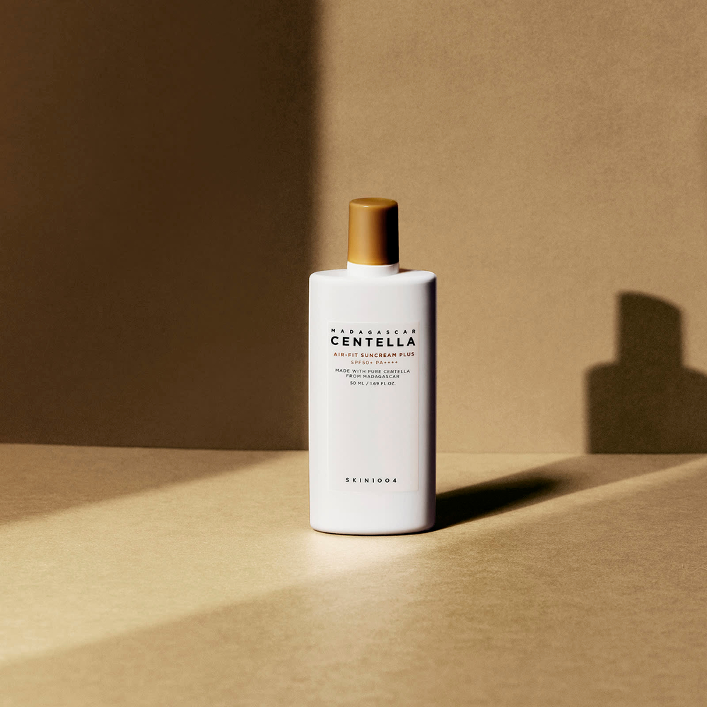 SKIN1004, Мадагаскарская центелла, солнцезащитный крем Air-Fit Plus, SPF 50+ PA ++++, 50 мл (1,69 жидк. унц.)