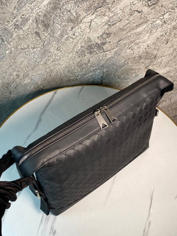 Клатч Bottega Veneta