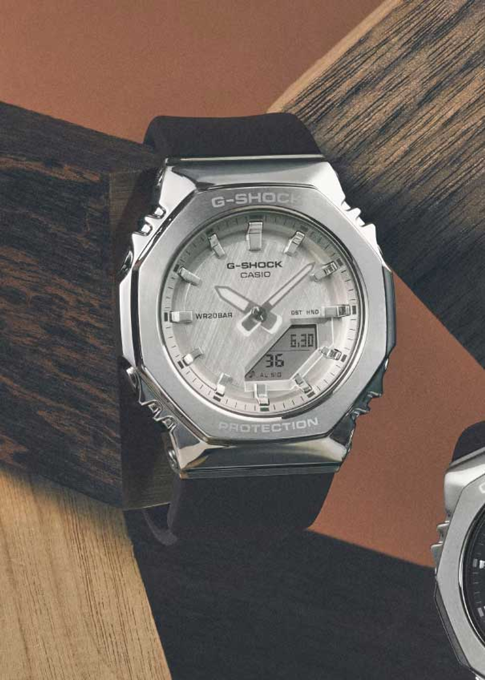 Наручные часы Casio G-Shock GM-S2110-1A7