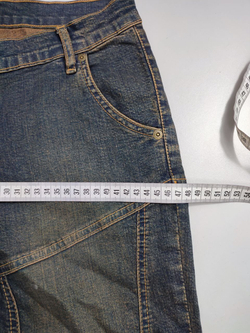 Джинсы с меховыми лампасами 46 размер