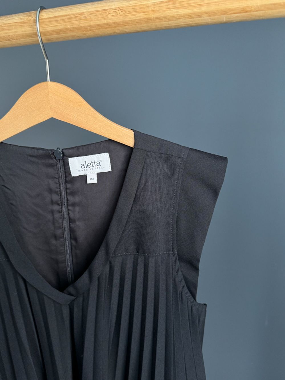 Платье без рукавов Aletta, 146