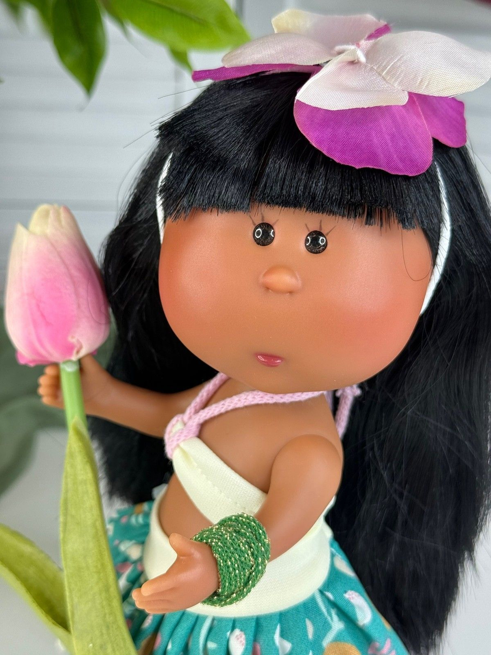 Кукла Nines виниловая 23см Little Mia Latina (3169K)