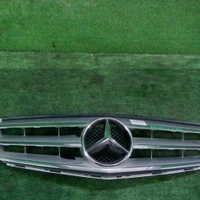Решетка радиатора Mercedes C W204 (2011-2015)