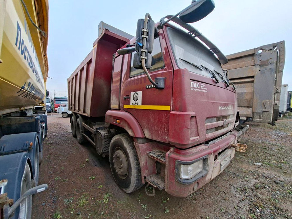 КамАЗ 6520 6x4 Самосвал 6520-7015-49(B5) (Дизельный, 8,9 л, 390 л.с., МТ)