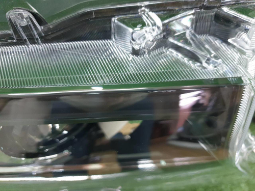 Фара правая Toyota Land Cruiser Prado 150 (2017-н.в.) LED
