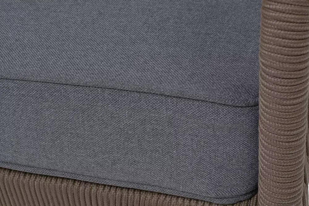 "Канны" диван 3-местный плетеный из роупа, каркас алюминий коричневый (RAL8016) муар, роуп коричневый круглый, ткань темно-серая 027