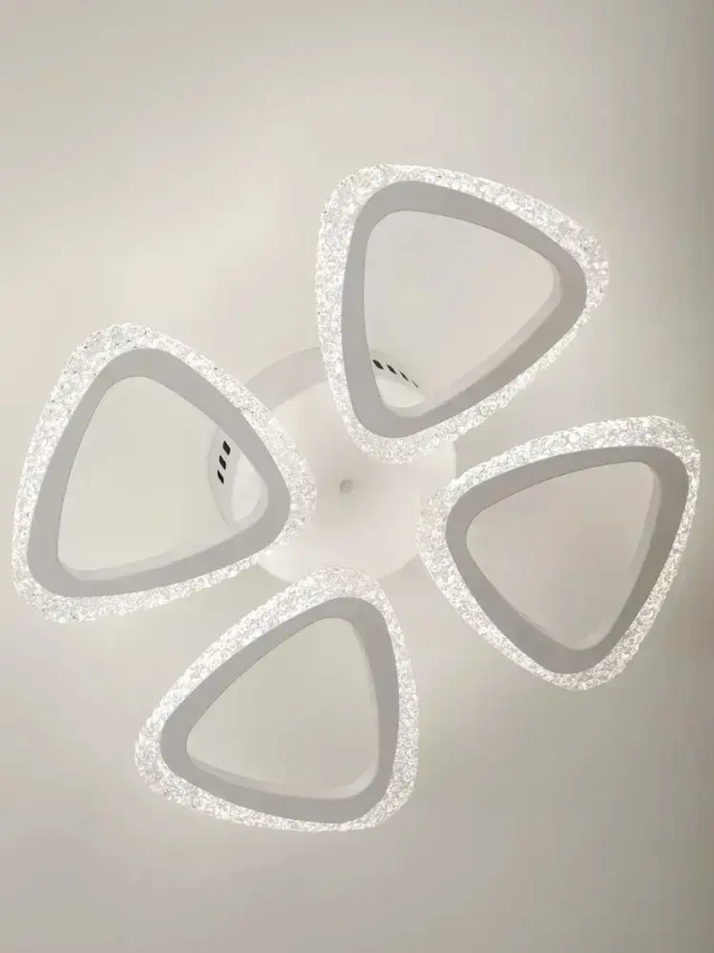 Люстра потолочная светодиодная с пультом ДУ Rivoli белая 64Вт LED 2700-6000К, светильник на кухню, в детскую, в спальню