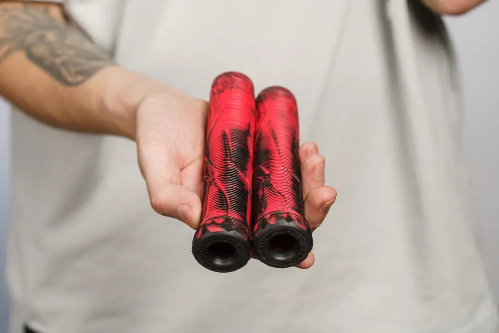 Грипсы Ethic Slim grips red