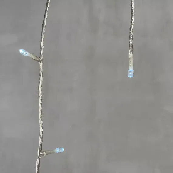 Светодиодная бахрома 3*0.5 м., 3 батарейки типа D 4.5V, 100 LED ламп холодно белого цвета, прозрачный силикон, LTC (ECC100-10-8W)