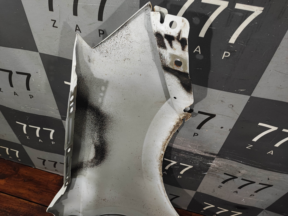 Крыло переднее левое Lada Granta 18-нв Б/У Оригинал 8450104277