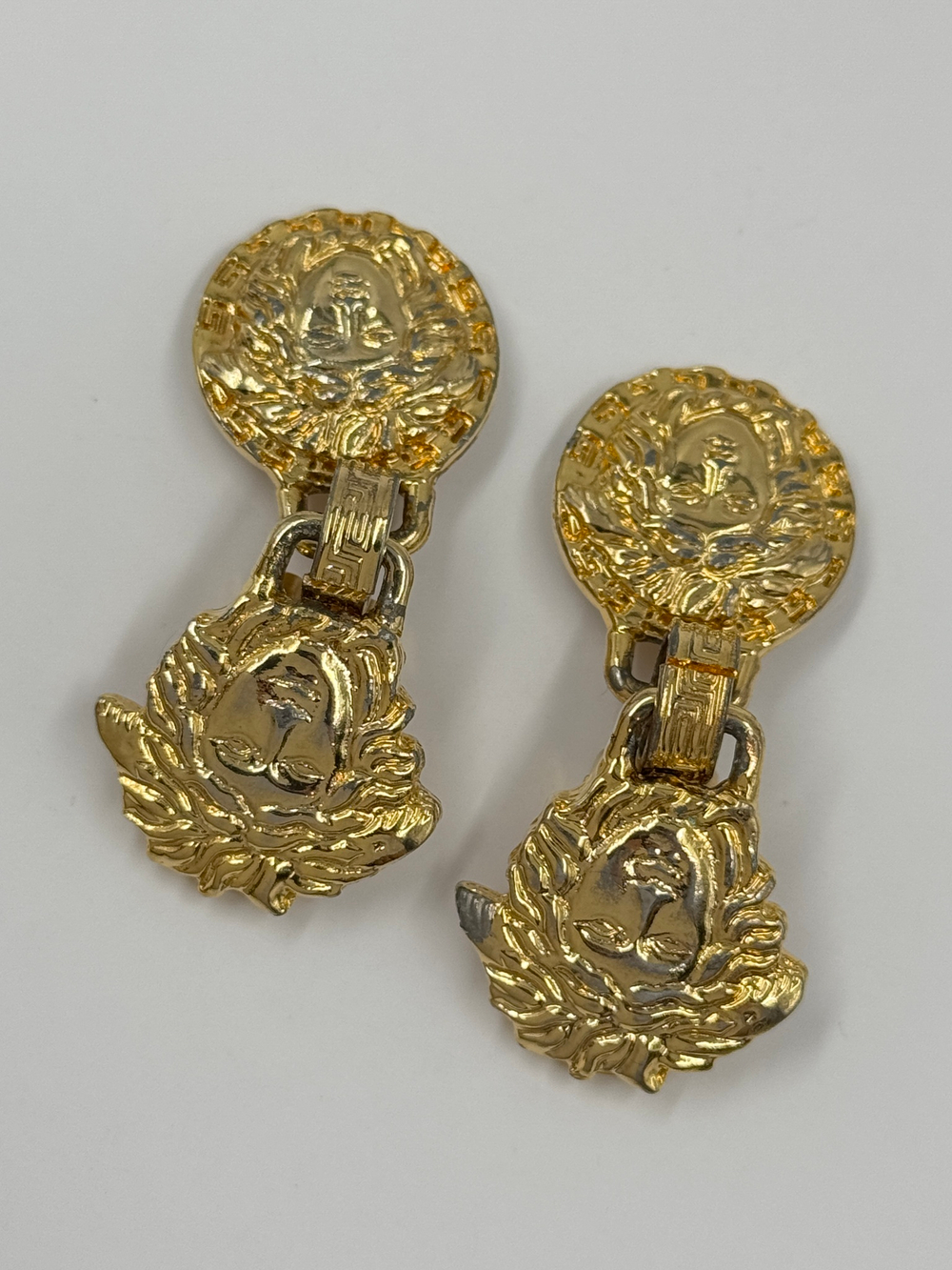Клипсы Versace